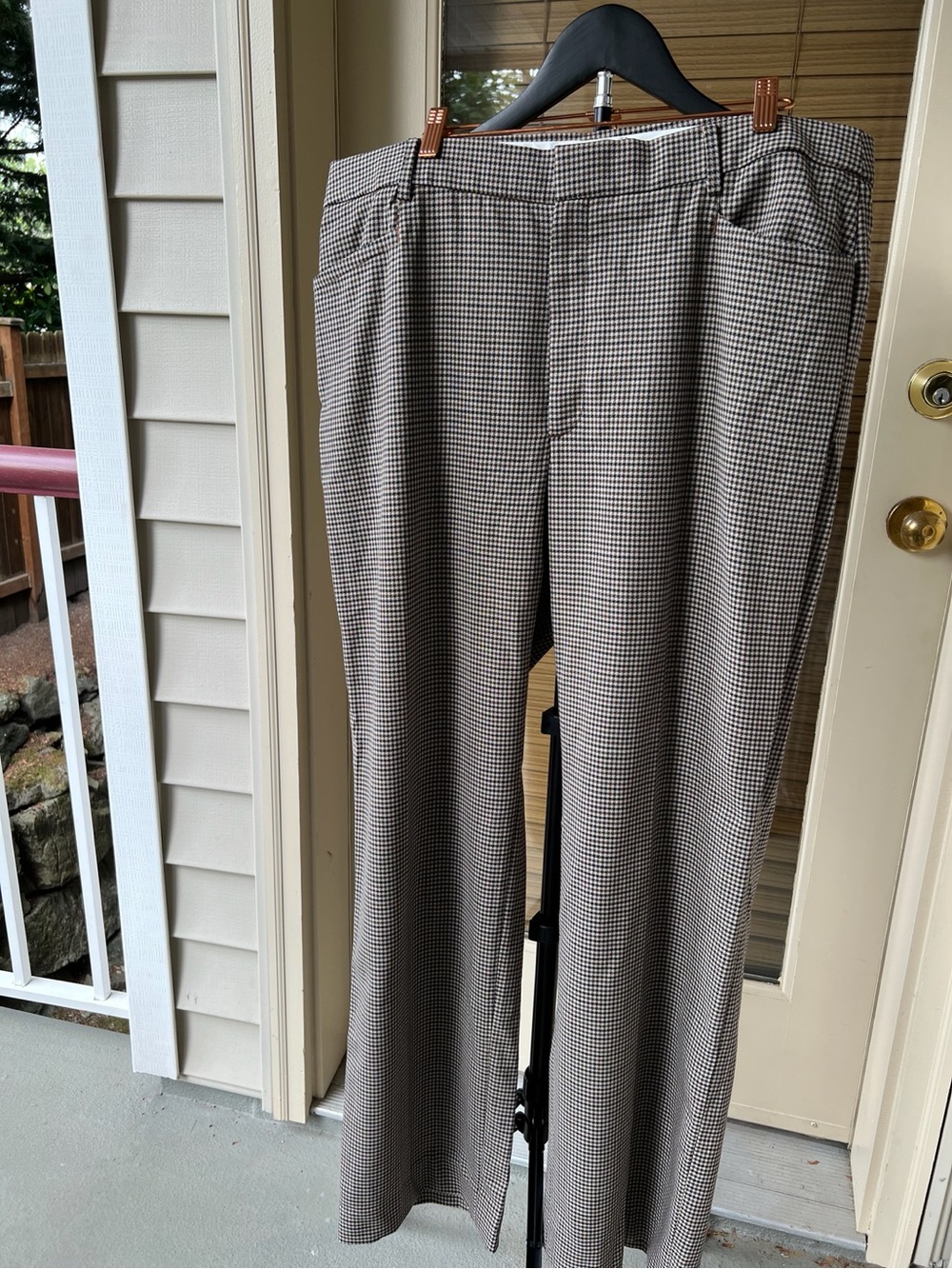 Banana Republic Italian Fabric 98% Wool Houndstooth Trousers NWOT Size 16